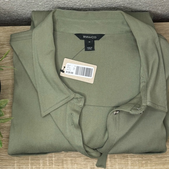 RW&CO UTILITY STYLE DRESS - Picture 2 of 3